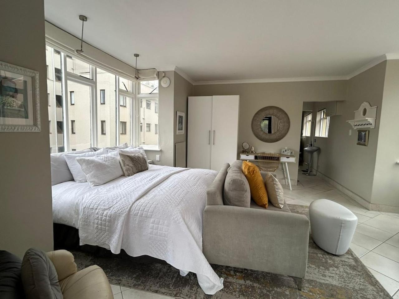 Cosy And Classy Sea Point Apartment Kapsztad Zewnętrze zdjęcie